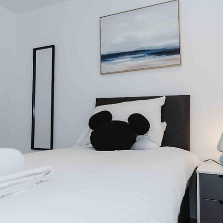 Stunning Luxury Stay By Vichy Kingston upon Hull Bagian luar foto