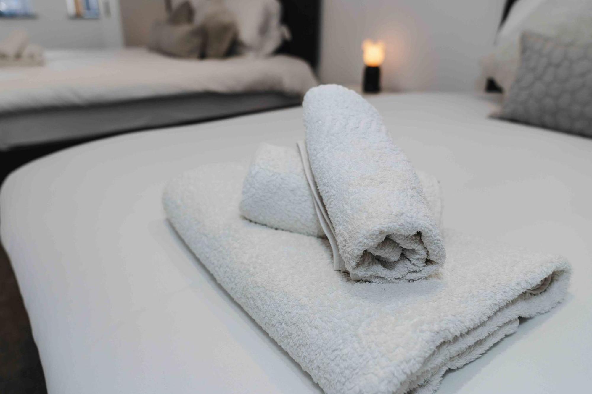 Stunning Luxury Stay By Vichy Kingston upon Hull Bagian luar foto