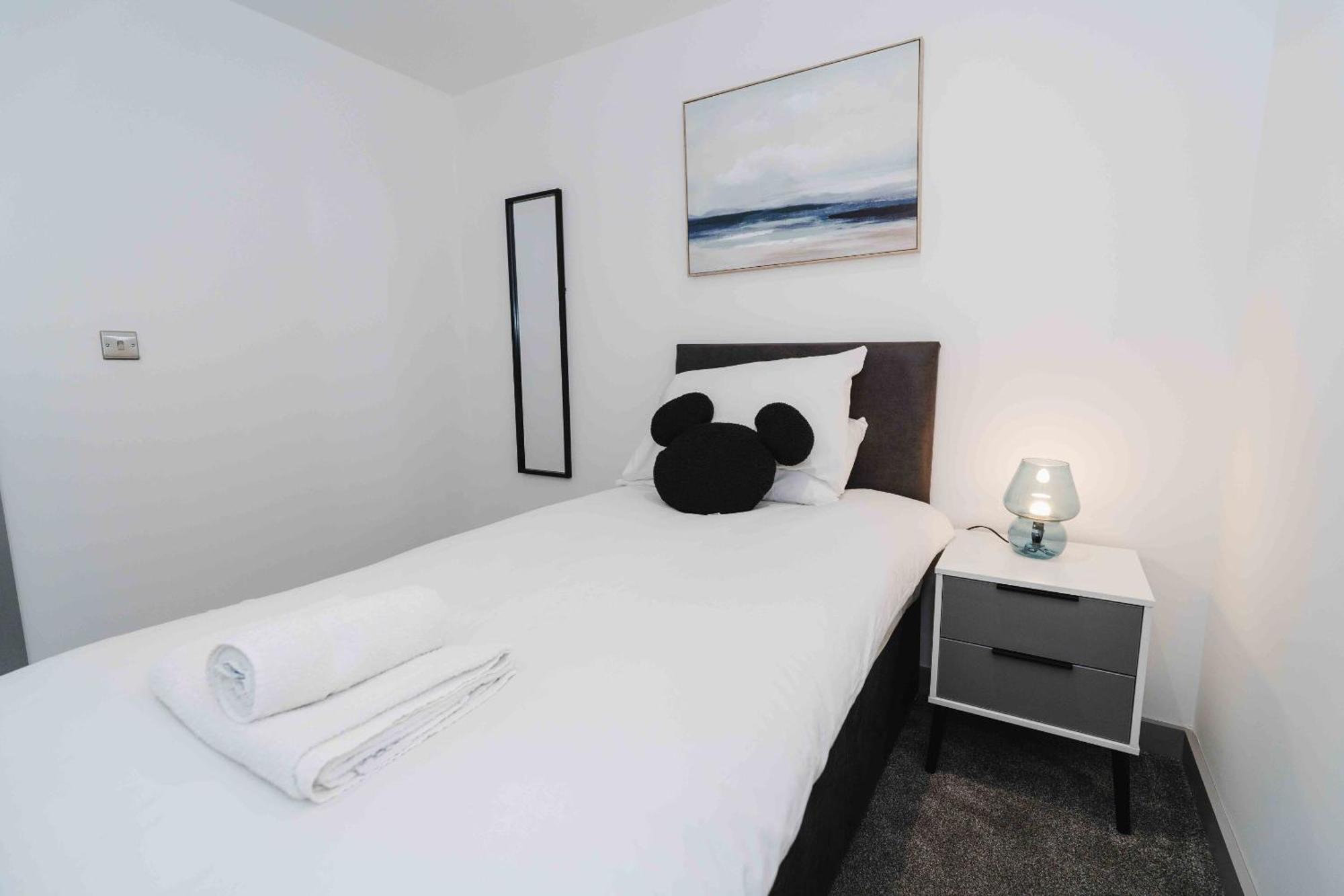 Stunning Luxury Stay By Vichy Kingston upon Hull Bagian luar foto